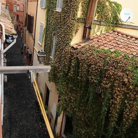 Apartment Lungara