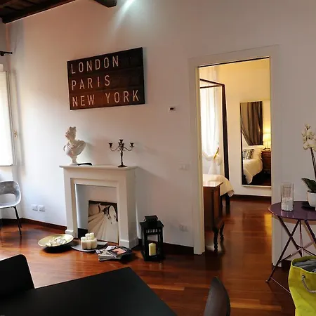 Apartment Lungara